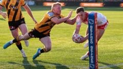 Super League leaders Hull KR hammer Castleford